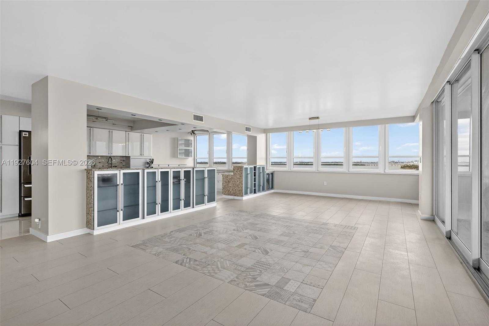 Small Image of 11 ISLAND AVE #1212, Miami Beach Number 6