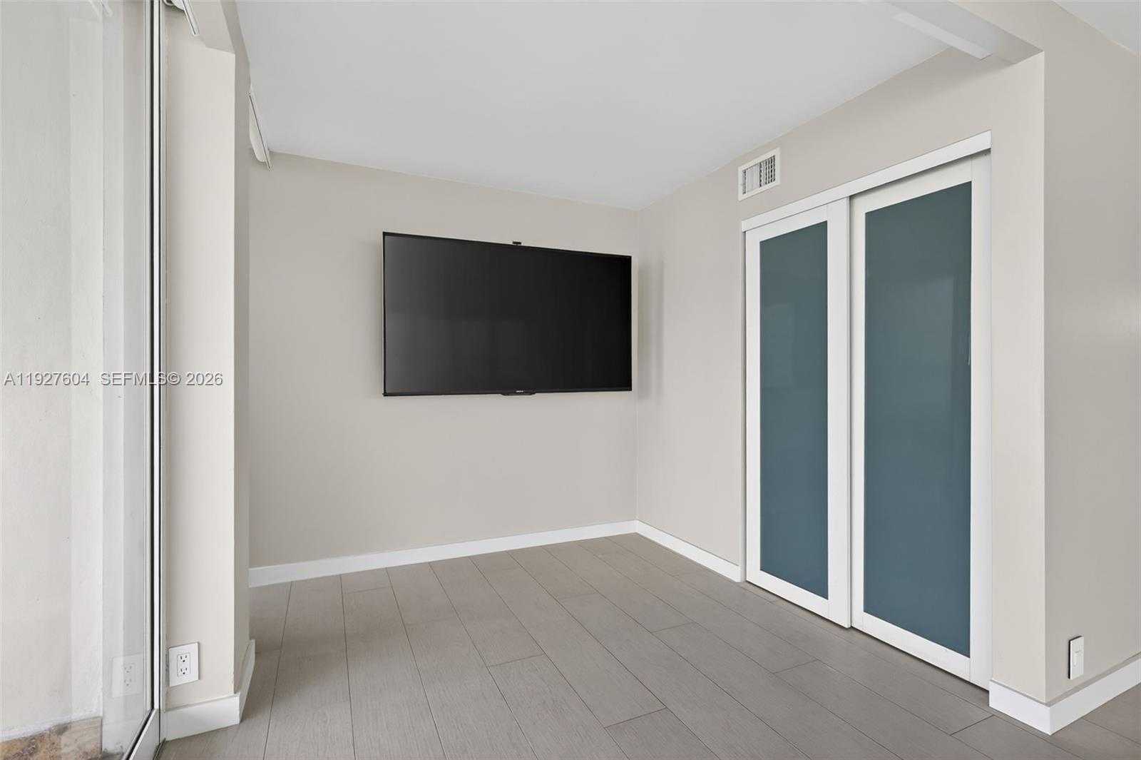 Small Image of 11 ISLAND AVE #1212, Miami Beach Number 9