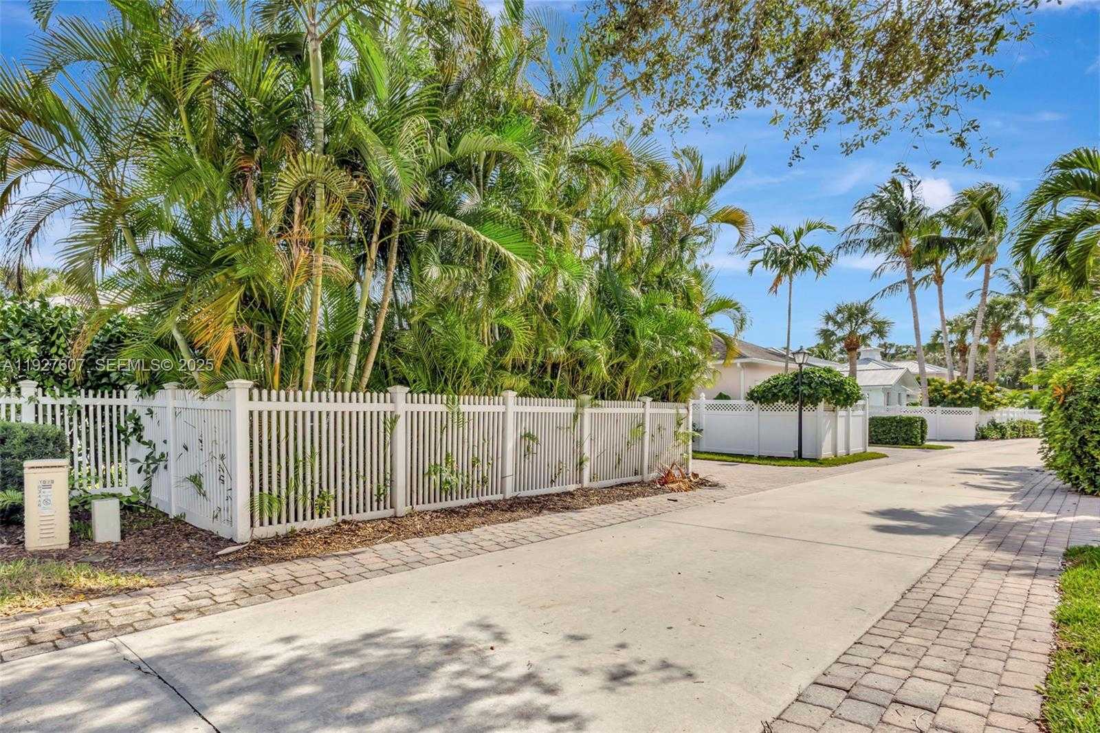 Small Image of 3450 WEST MALLORY BLVD, Jupiter Number 37