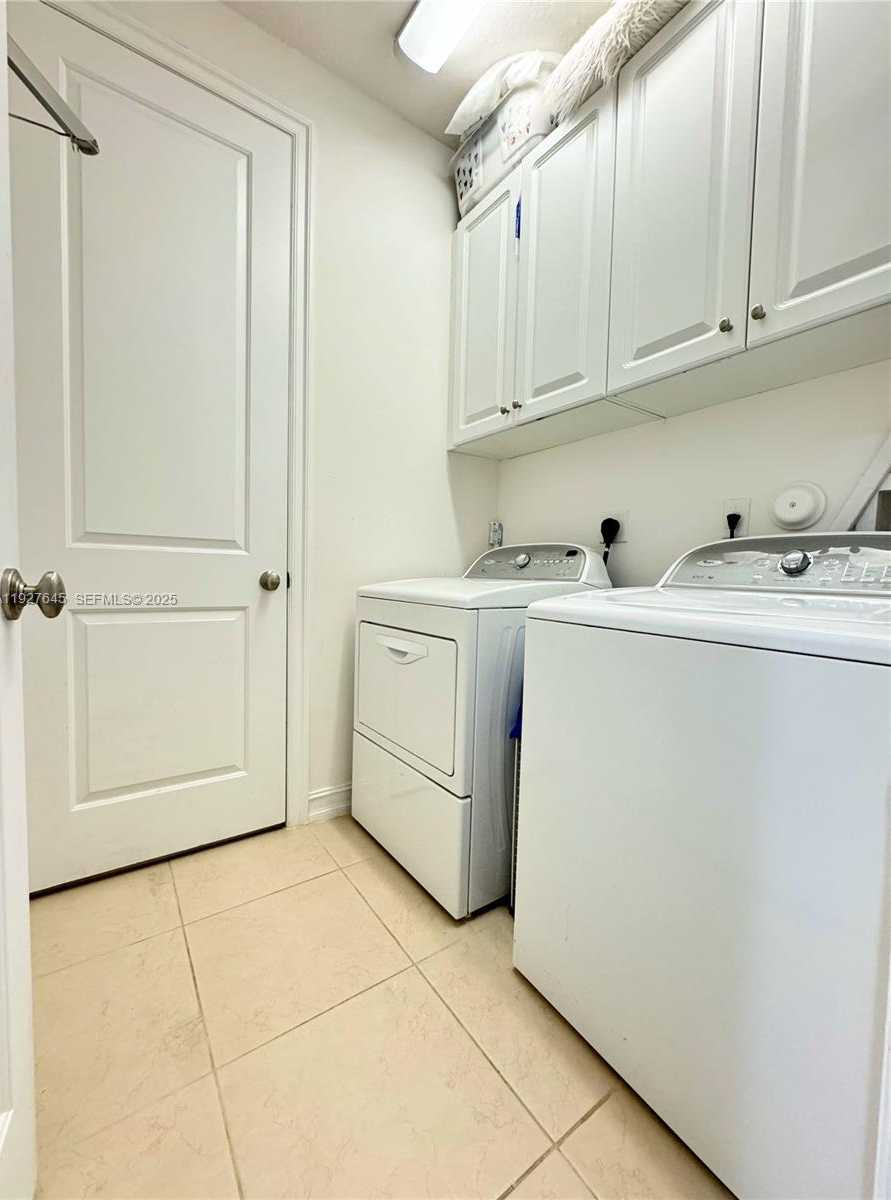 Small Image of 13017 SOUTH RIVERWALK CIR S, Plantation Number 51