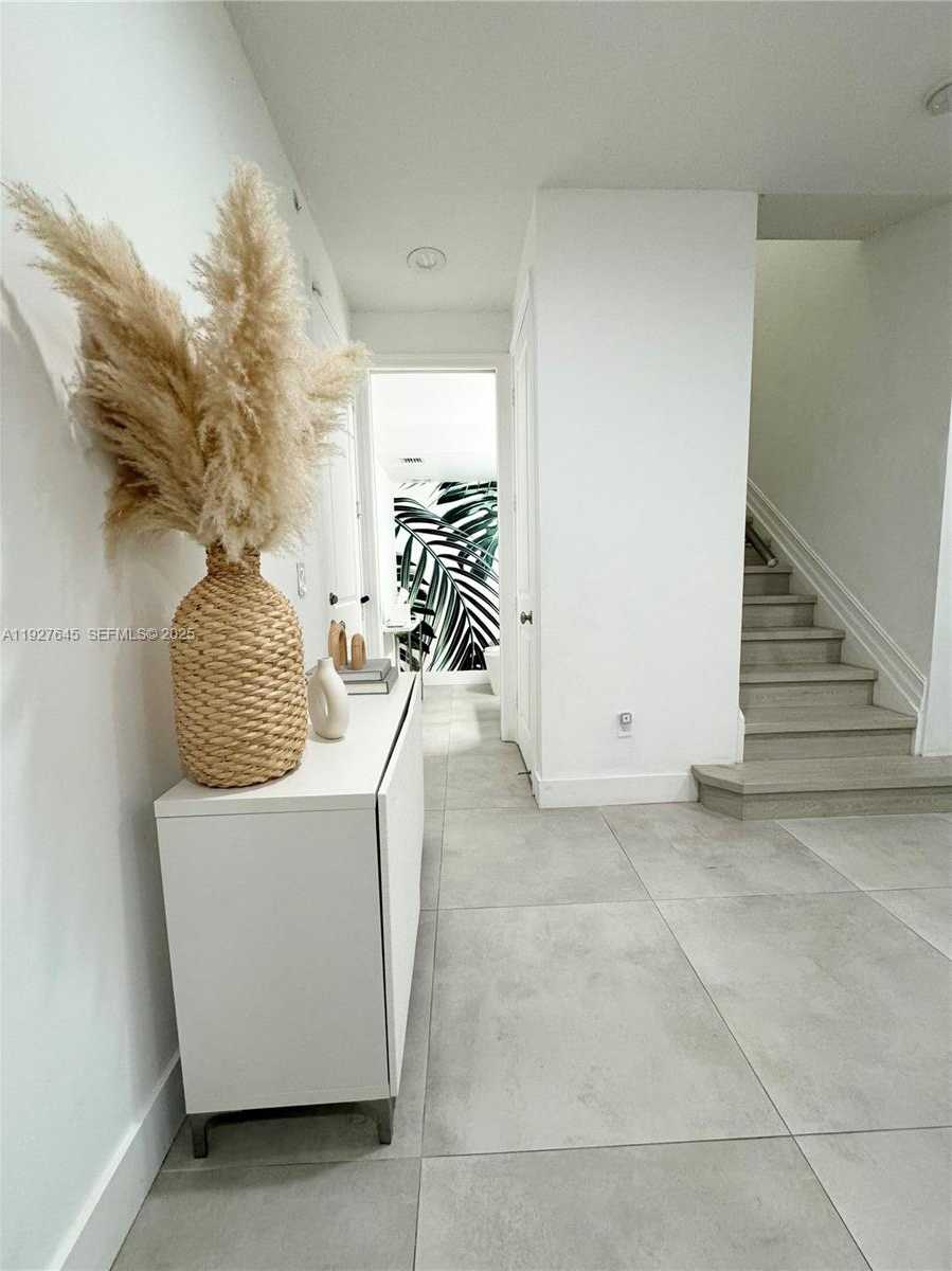 Small Image of 13017 SOUTH RIVERWALK CIR S, Plantation Number 9