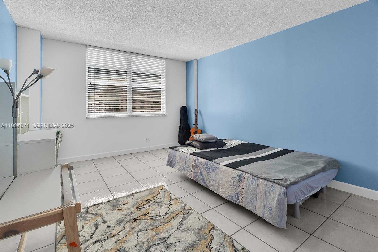 Small Image of 251 174TH ST #2115, Sunny Isles Beach Number 12