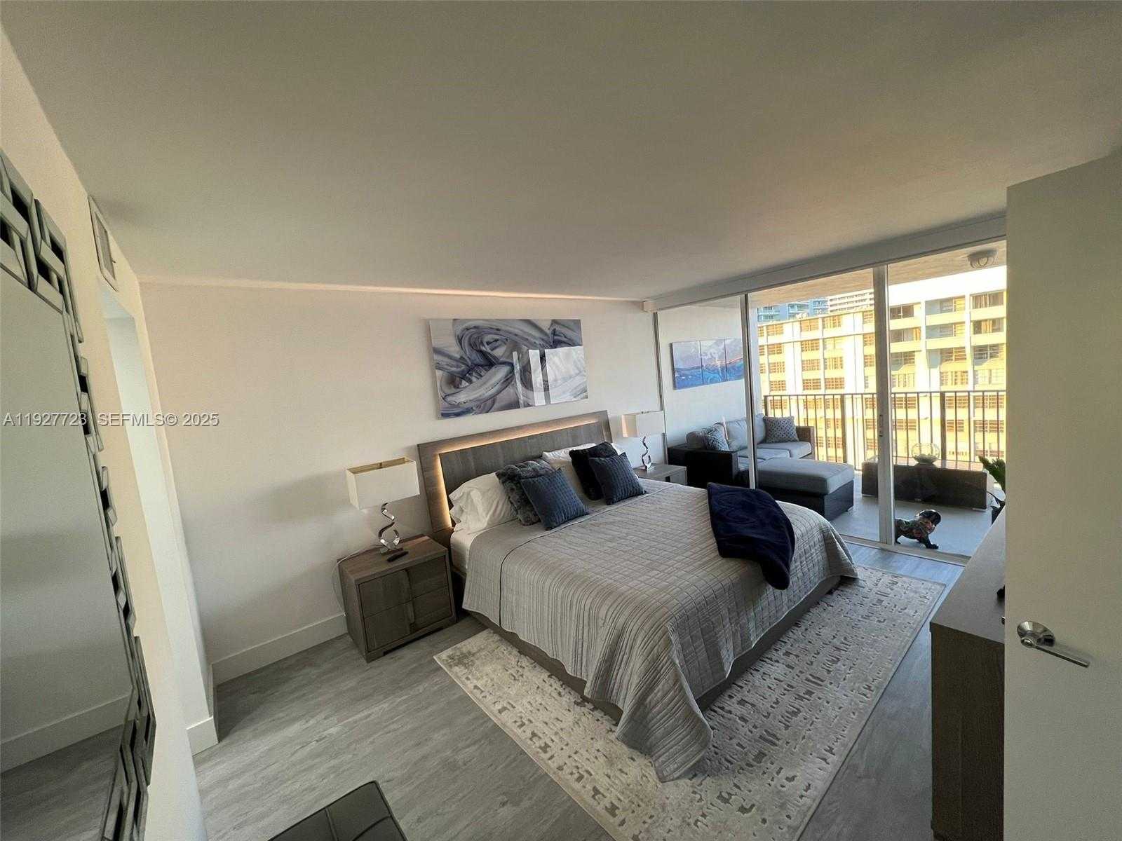 Small Image of 1865 BRICKELL AVE #A1607, Miami Number 14