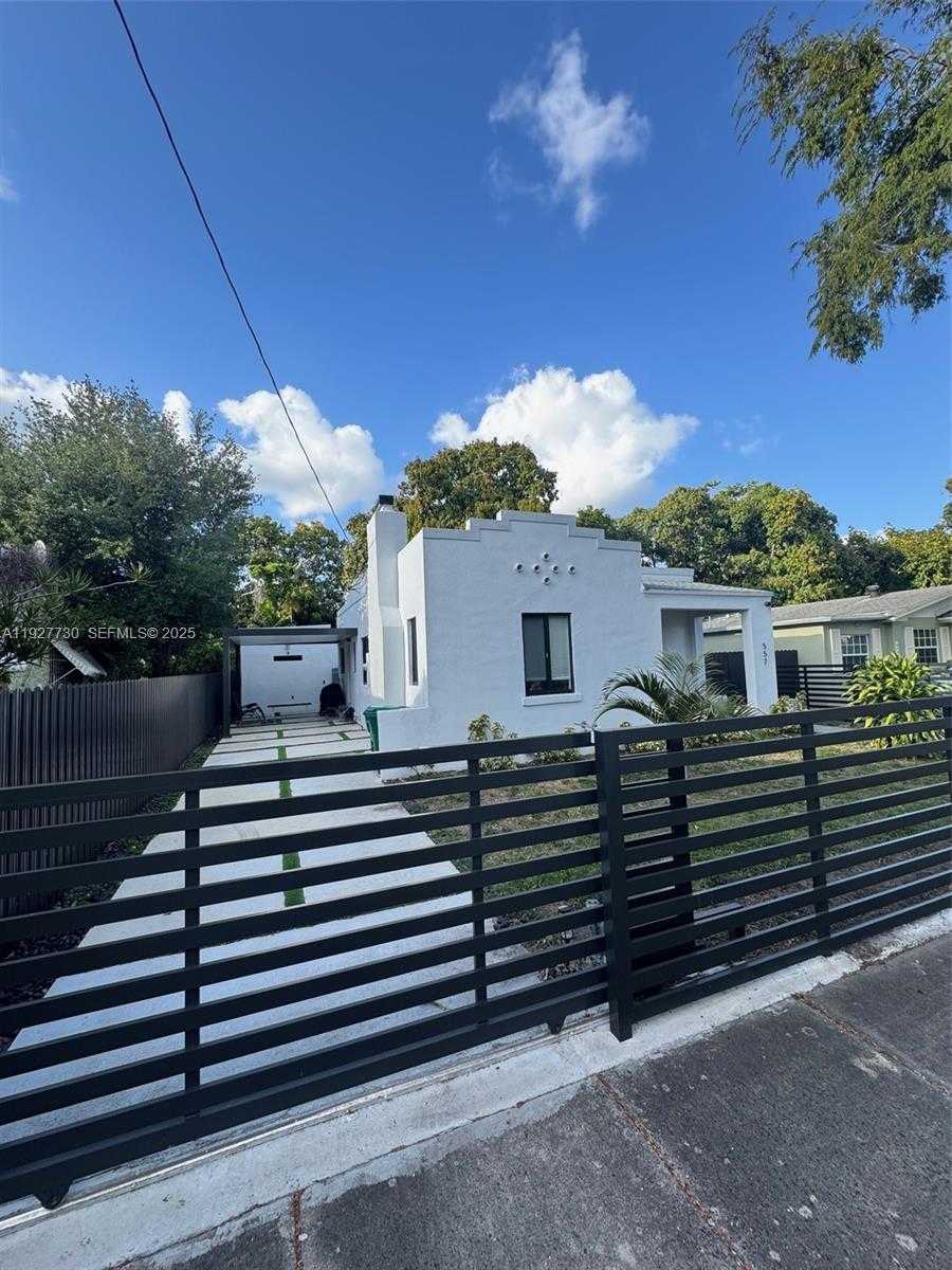 Small Image of 557 NORTH WEST 44ST #front, Miami Number 1