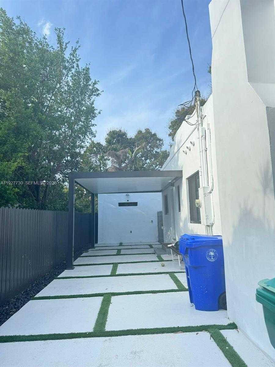 Small Image of 557 NORTH WEST 44ST #front, Miami Number 15