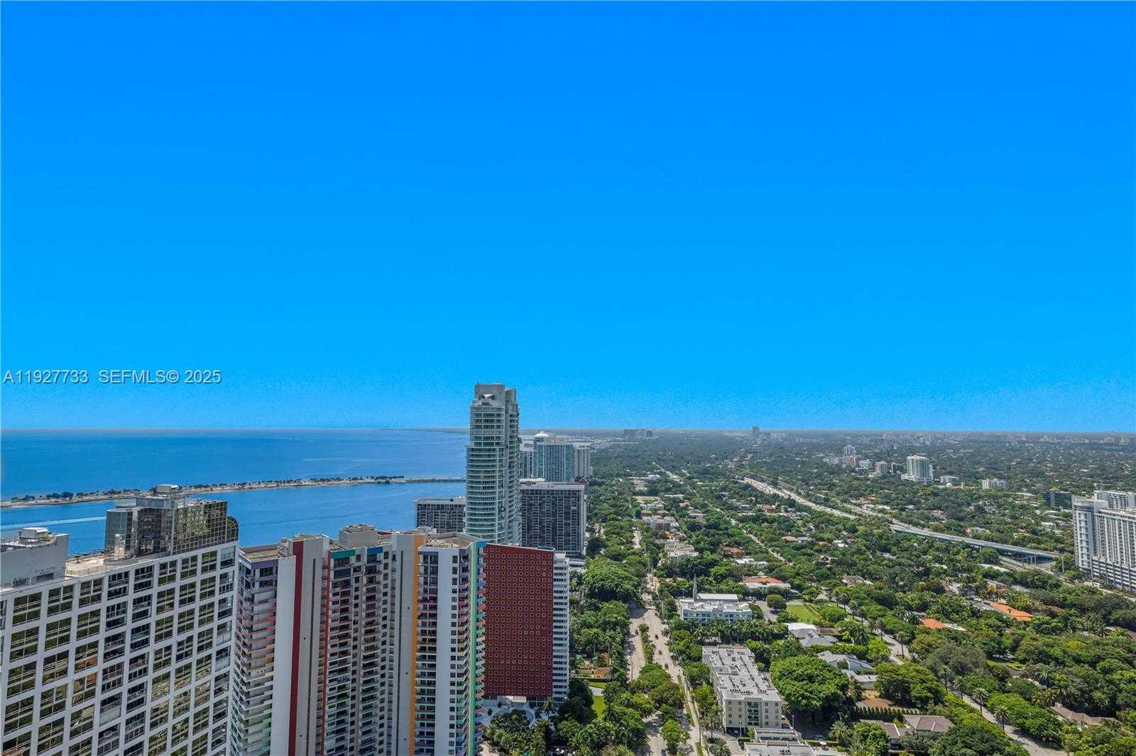 Small Image of 1451 BRICKELL AVE #4403, Miami Number 32