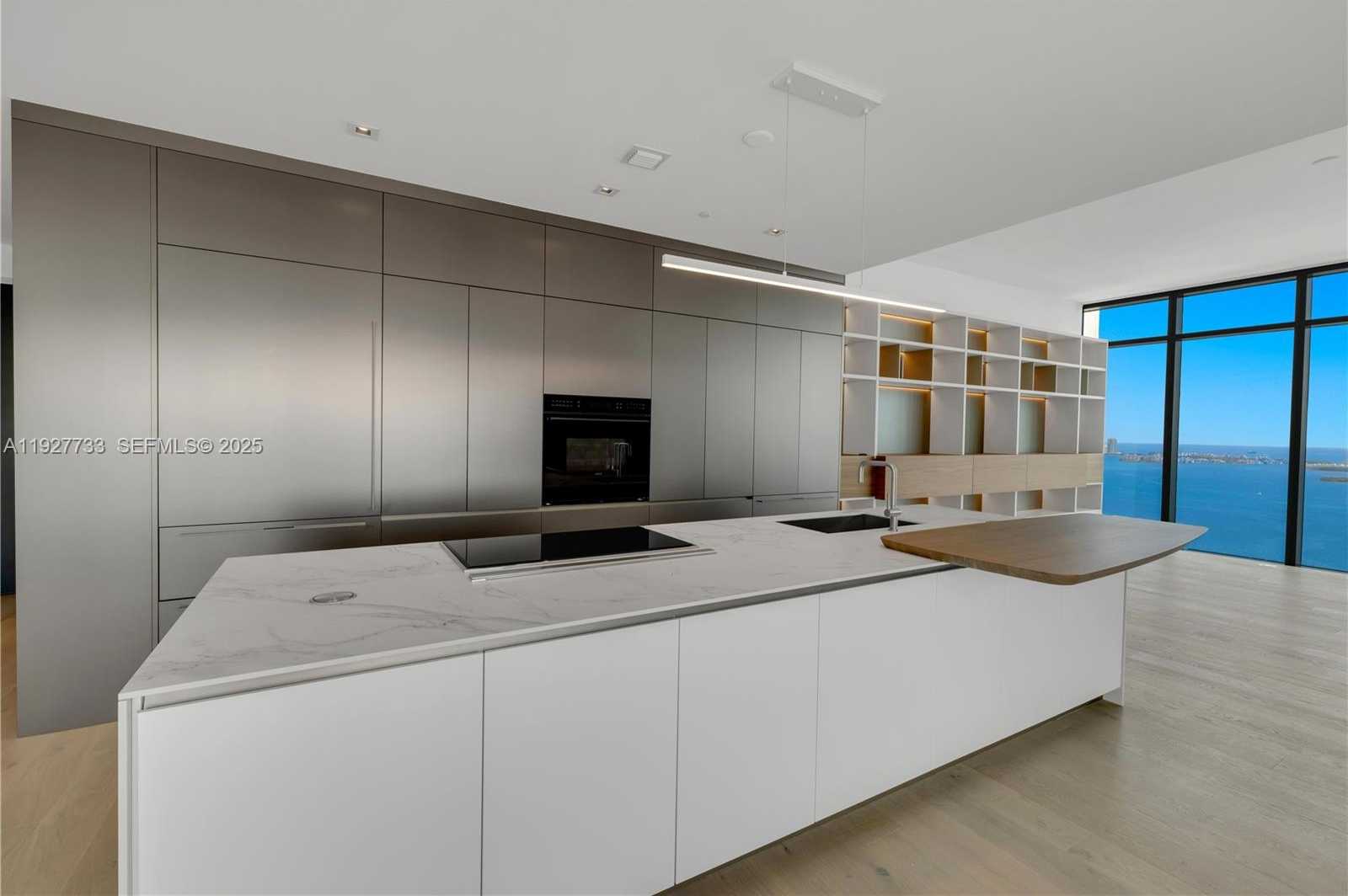 Small Image of 1451 BRICKELL AVE #4403, Miami Number 9