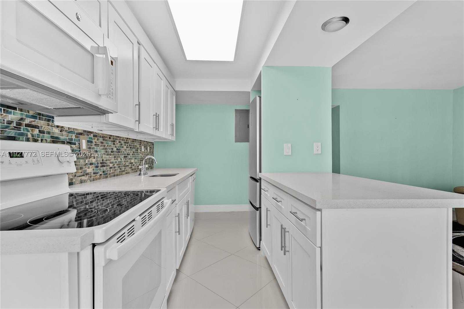 Small Image of 9311 SOUTH WEST 4TH ST #105B, Miami Number 8