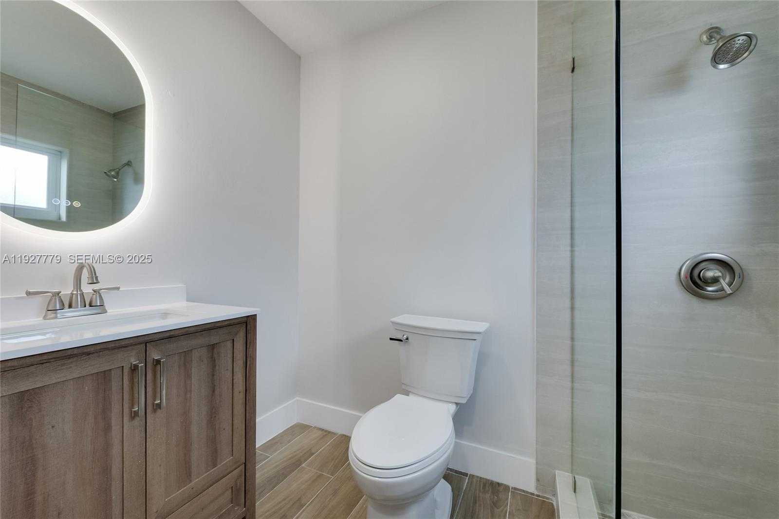 Small Image of 8952 SOUTH WEST 10TH TER, Miami Number 11