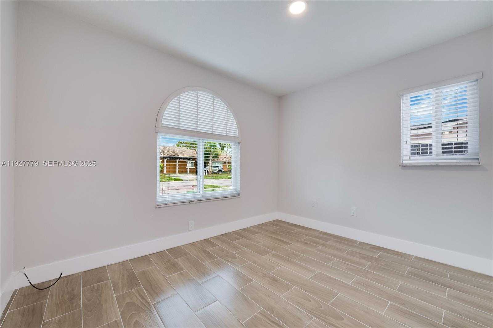 Small Image of 8952 SOUTH WEST 10TH TER, Miami Number 8