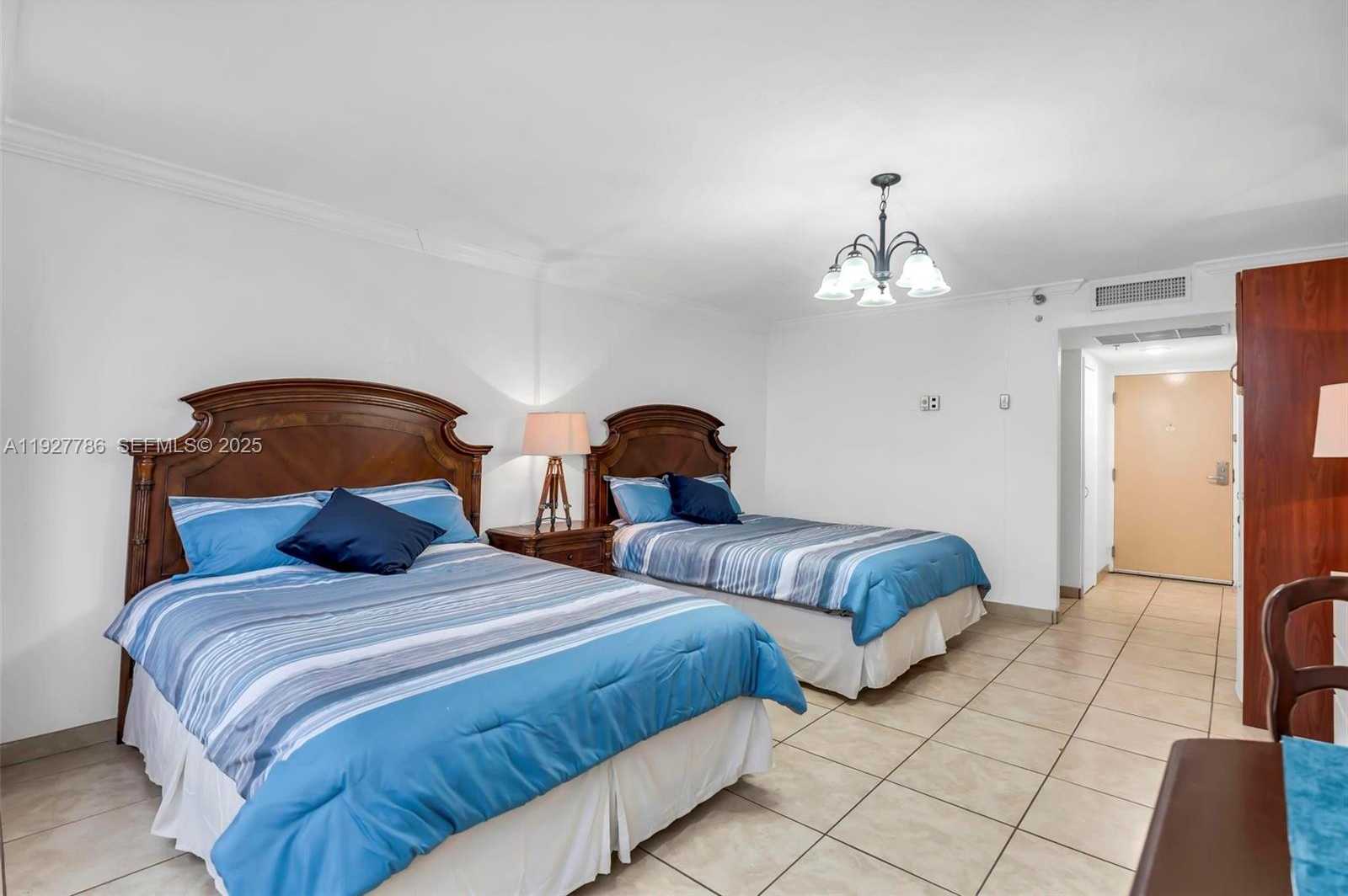 Small Image of 19201 COLLINS AVE #628, Sunny Isles Beach Number 10