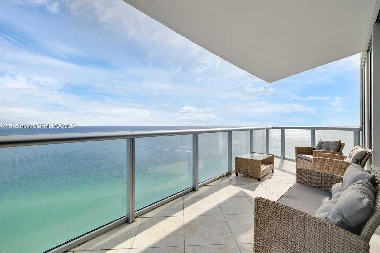 Small Image of 17001 COLLINS AVE #3002, Sunny Isles Beach Number 1