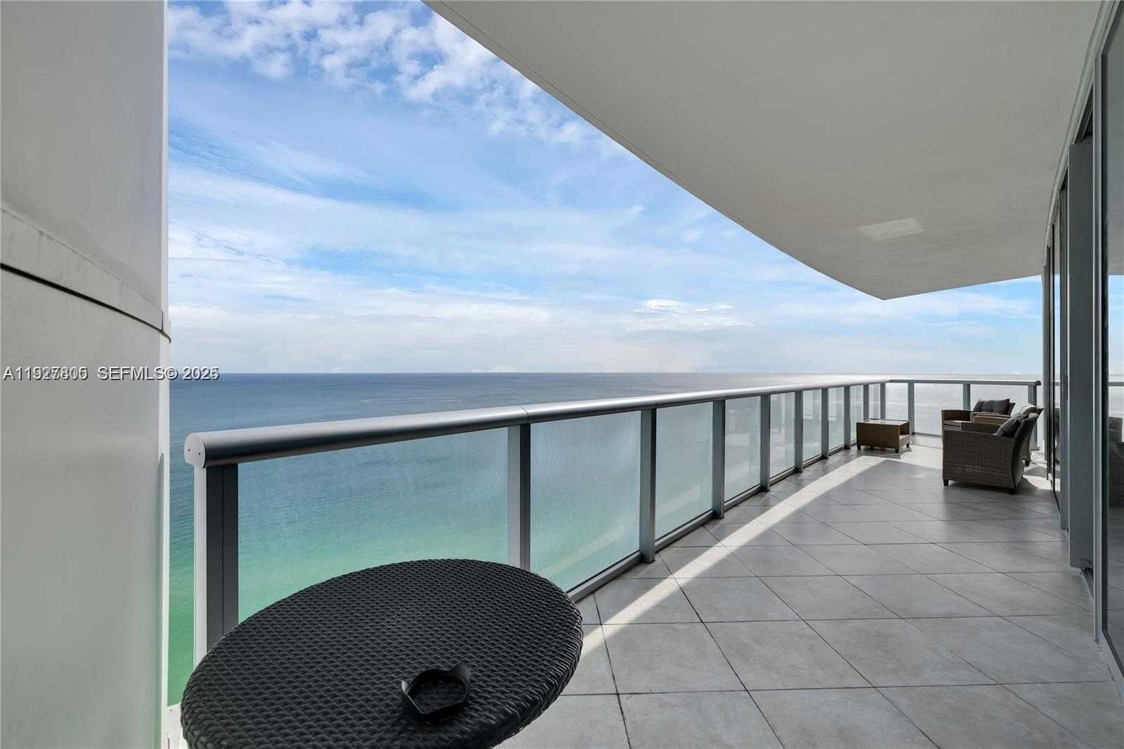 Small Image of 17001 COLLINS AVE #3002, Sunny Isles Beach Number 25