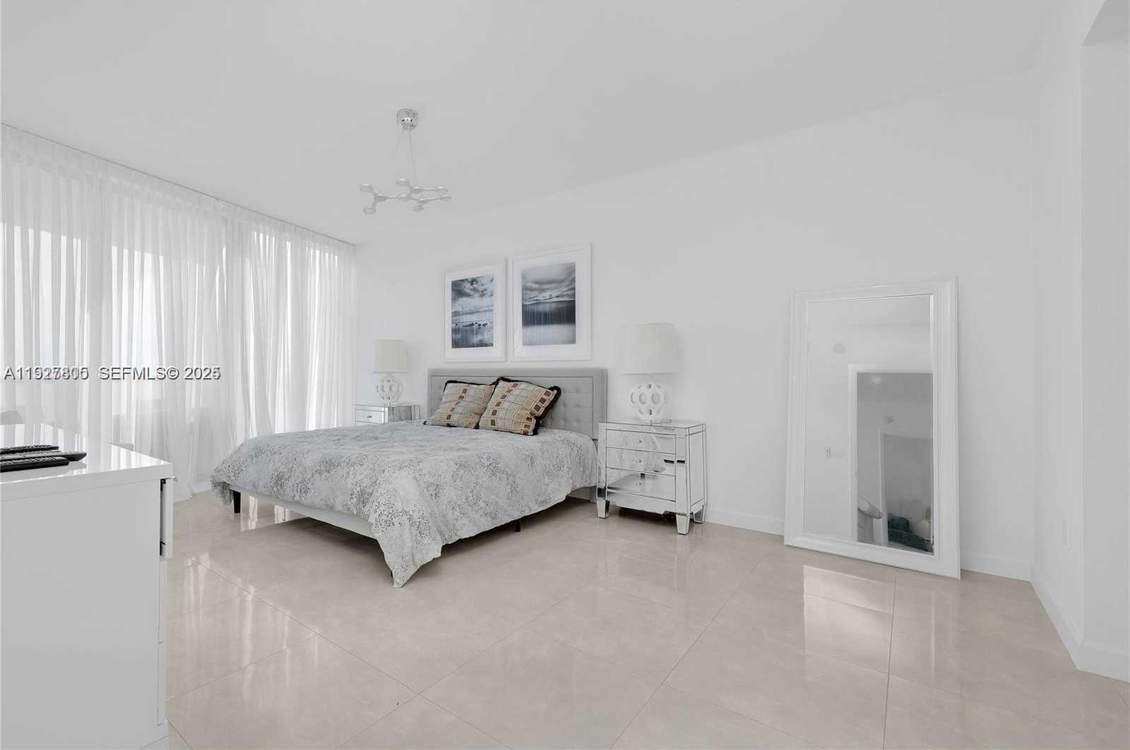 Small Image of 17001 COLLINS AVE #3002, Sunny Isles Beach Number 6