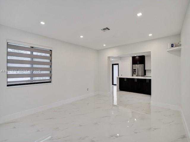 Small Image of 7881 HOPE ST, Hollywood Number 20