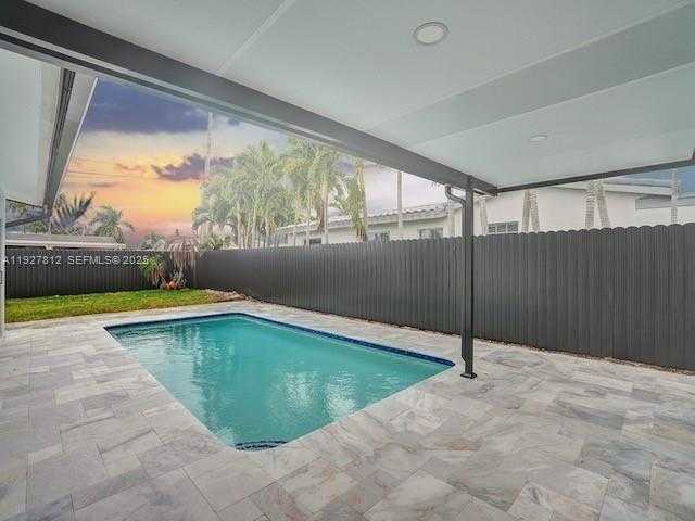 Small Image of 7881 HOPE ST, Hollywood Number 37