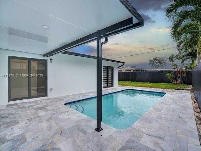 Small Image of 7881 HOPE ST, Hollywood Number 38