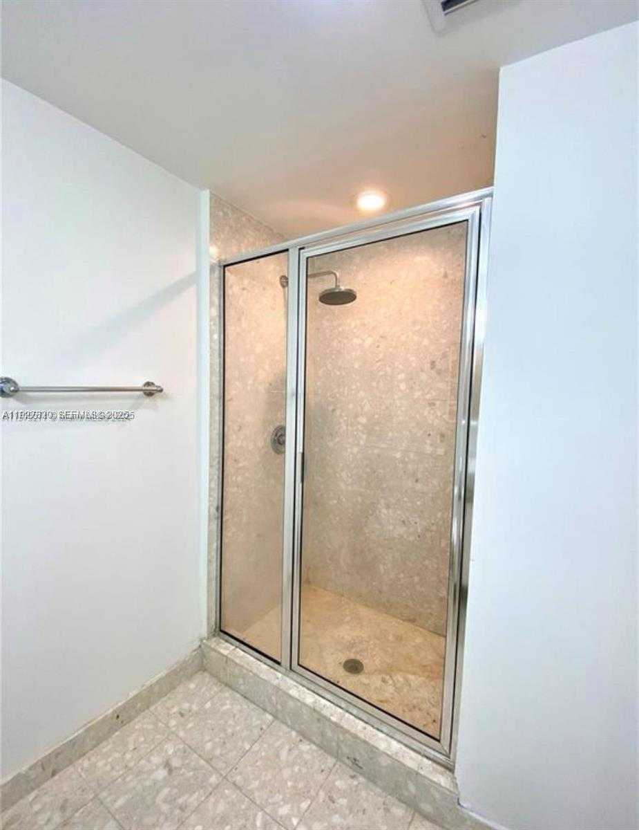 Small Image of 185 SOUTH WEST 7TH ST #1406, Miami Number 16