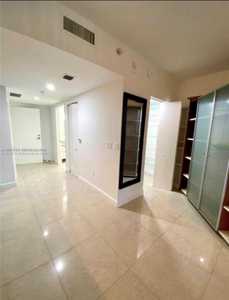 Small Image of 185 SOUTH WEST 7TH ST #1406, Miami Number 18