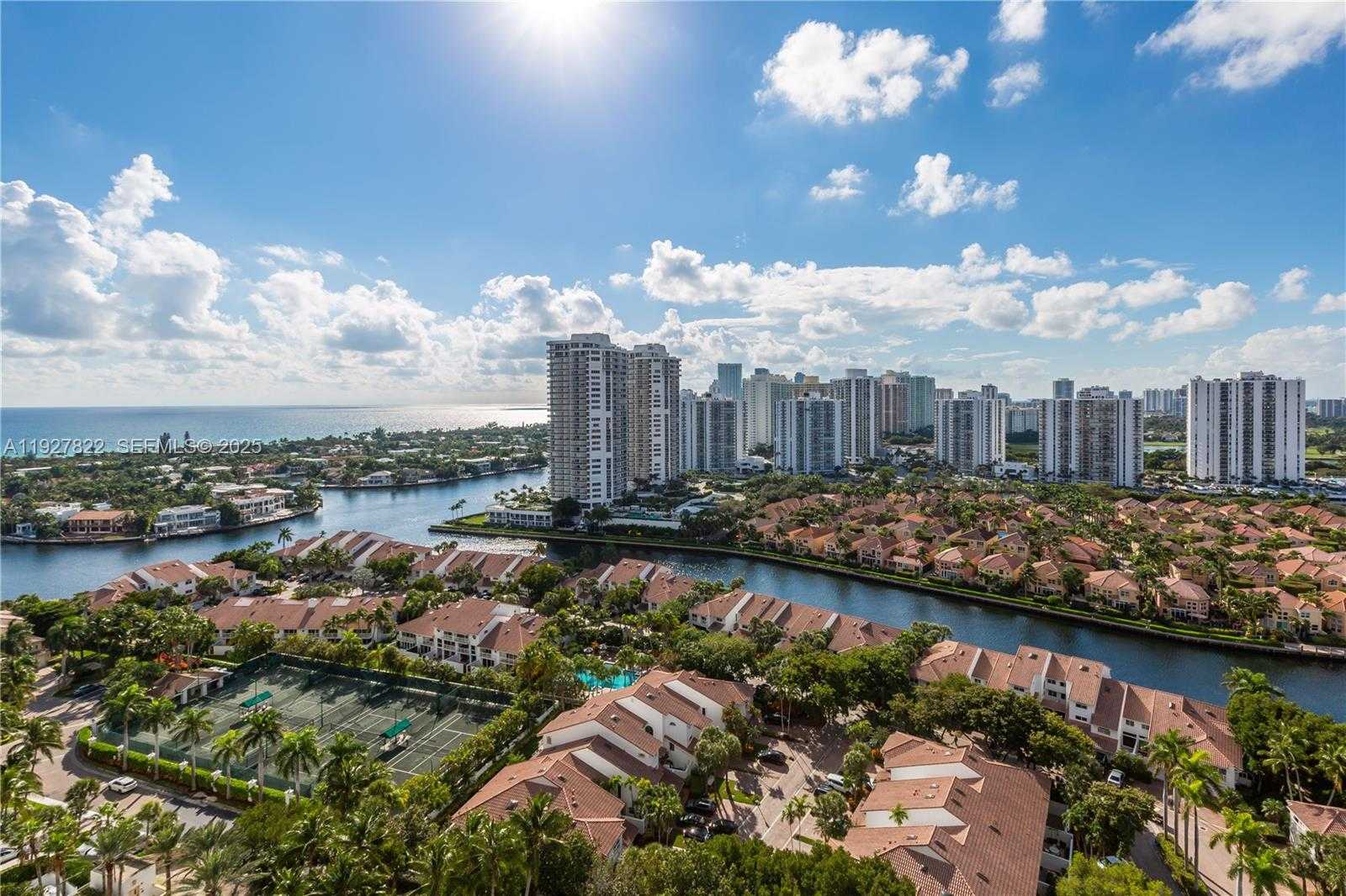 Small Image of 21055 YACHT CLUB DR #2310, Aventura Number 21