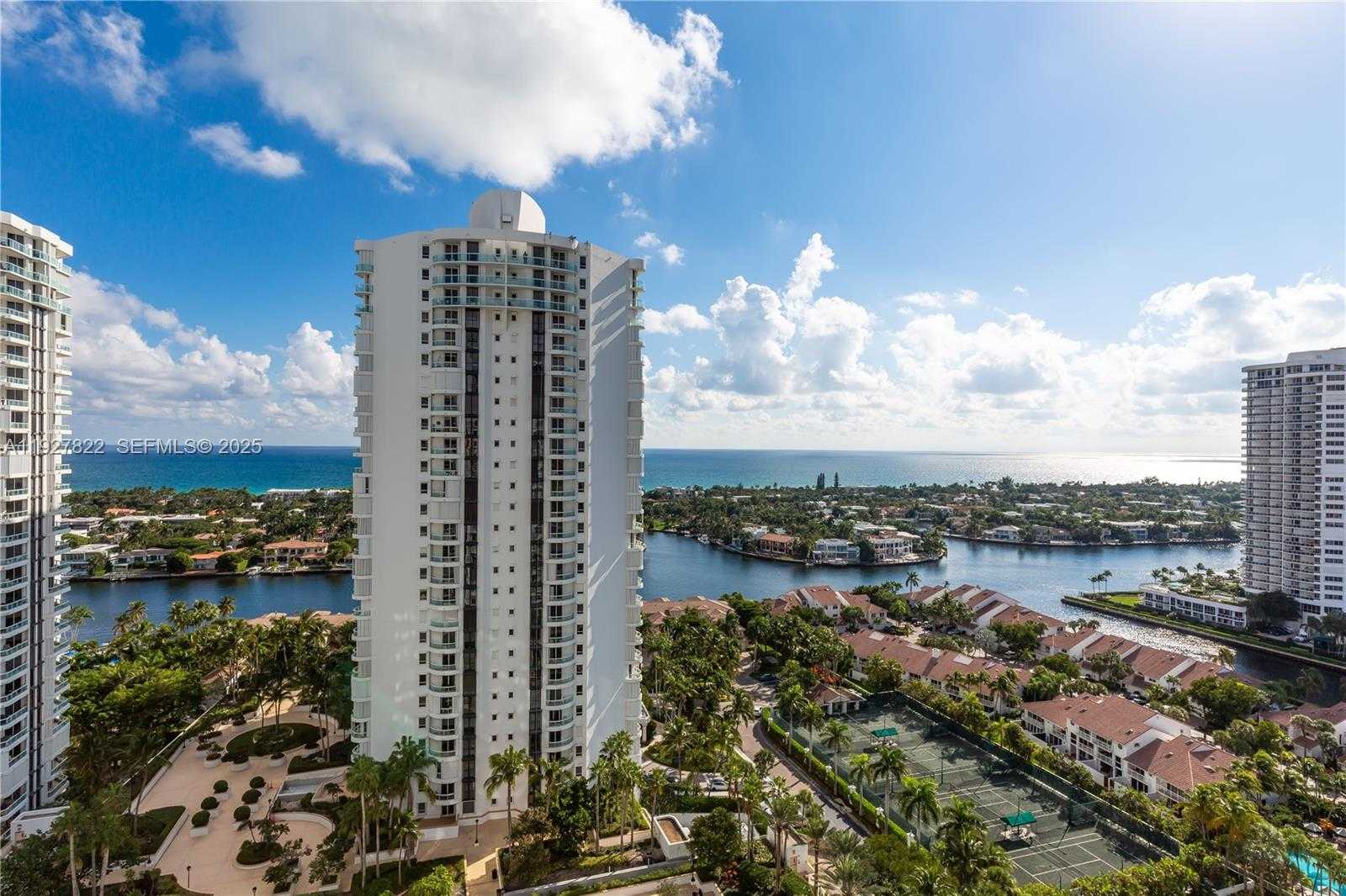 Small Image of 21055 YACHT CLUB DR #2310, Aventura Number 23