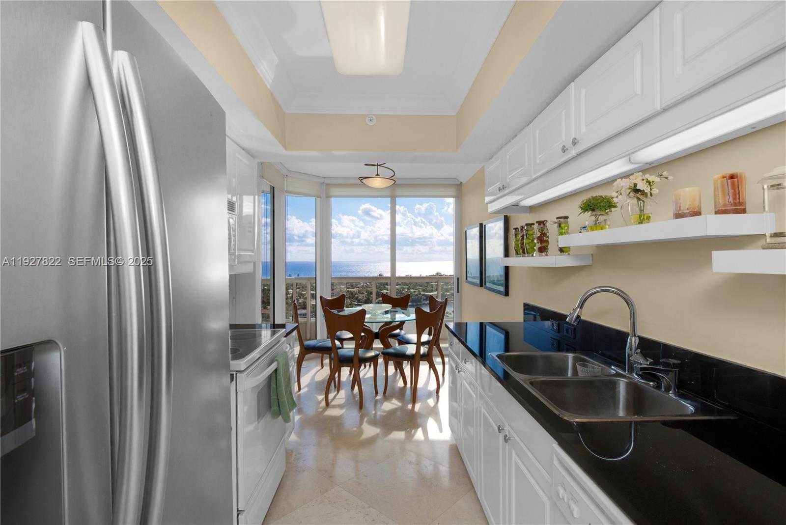 Small Image of 21055 YACHT CLUB DR #2310, Aventura Number 6
