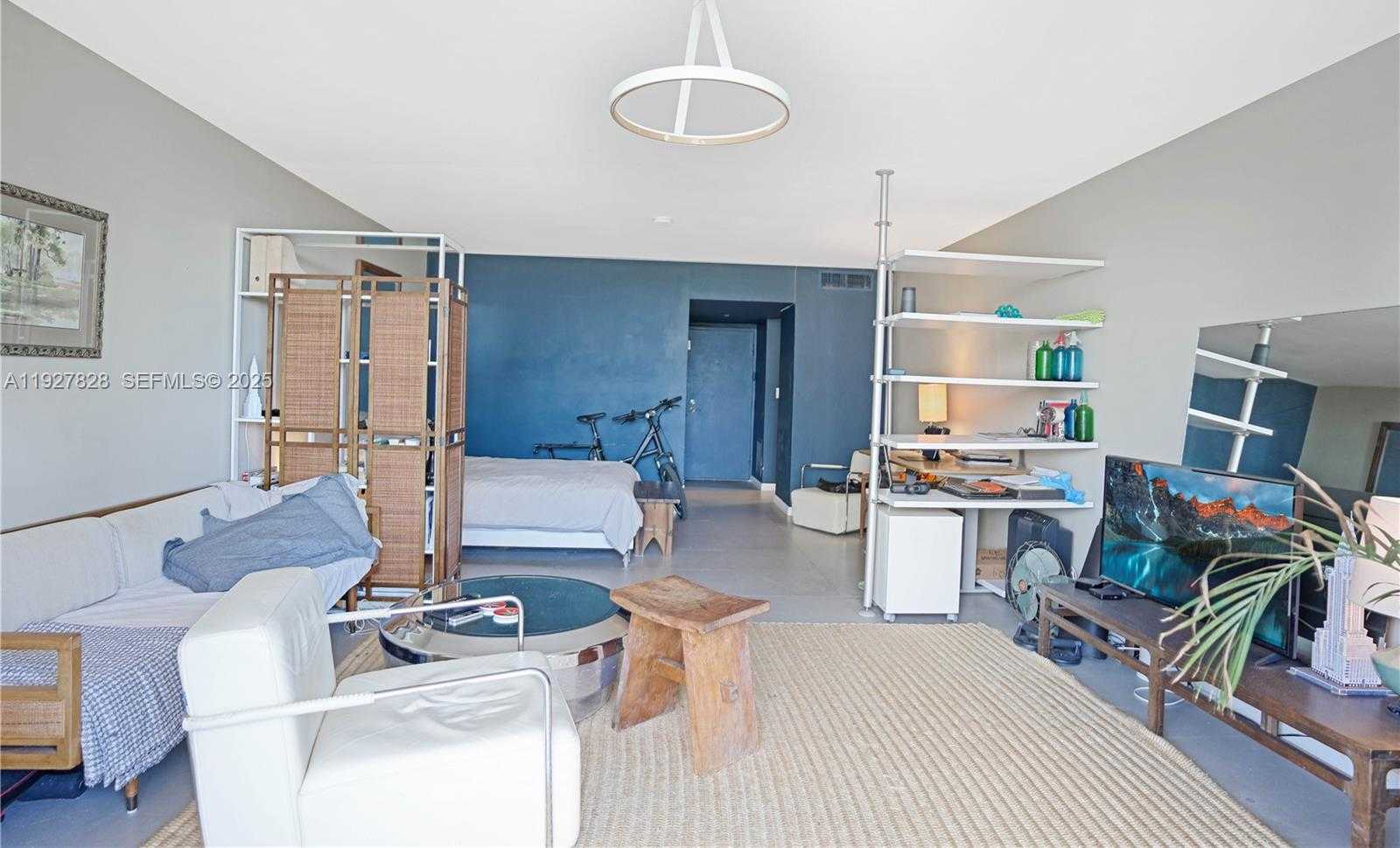 Small Image of 800 WEST AVE #524, Miami Beach Number 2