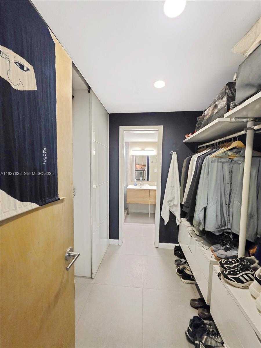 Small Image of 800 WEST AVE #524, Miami Beach Number 5