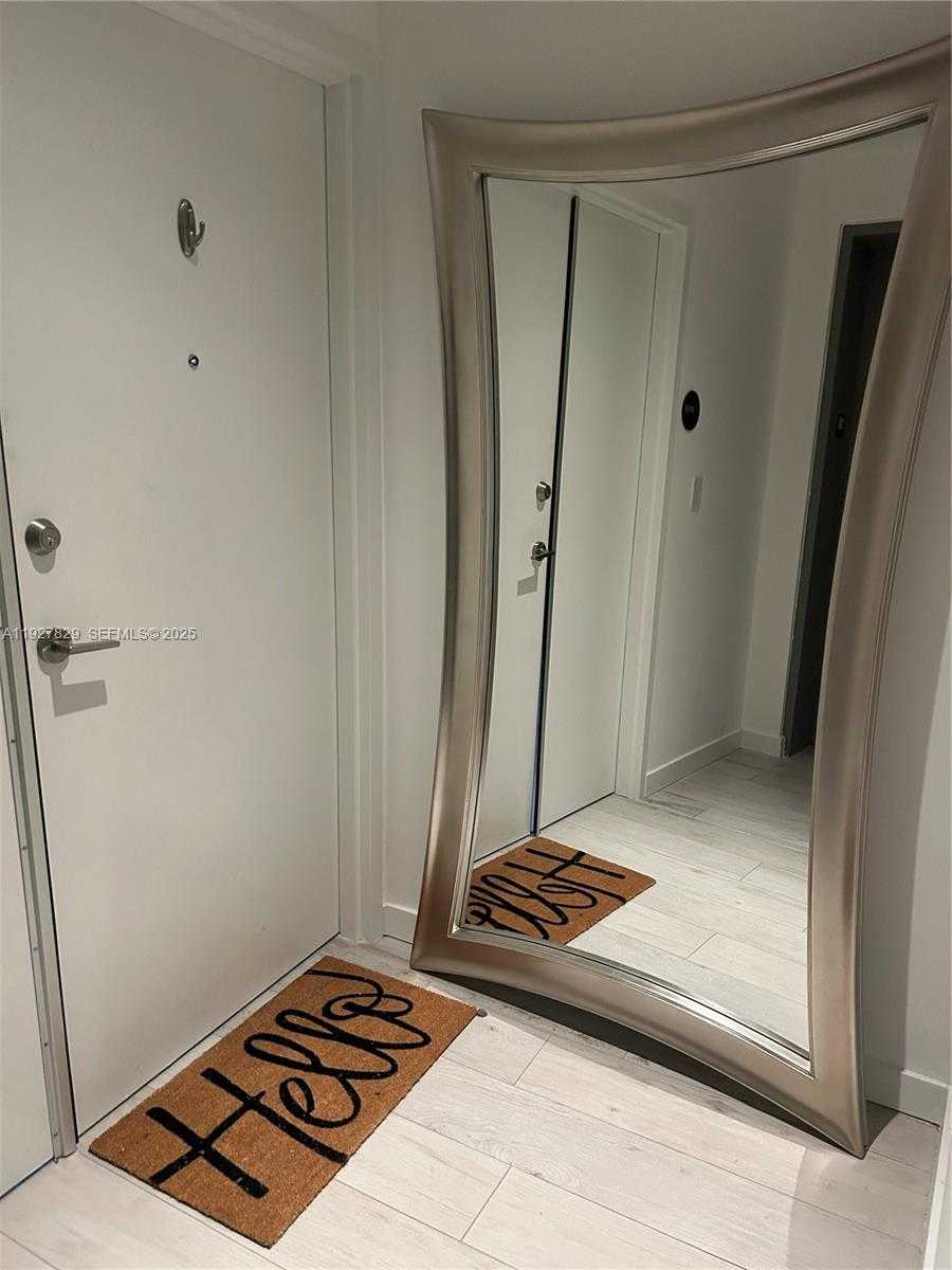 Small Image of 480 NORTH EAST 31ST ST #3001, Miami Number 14