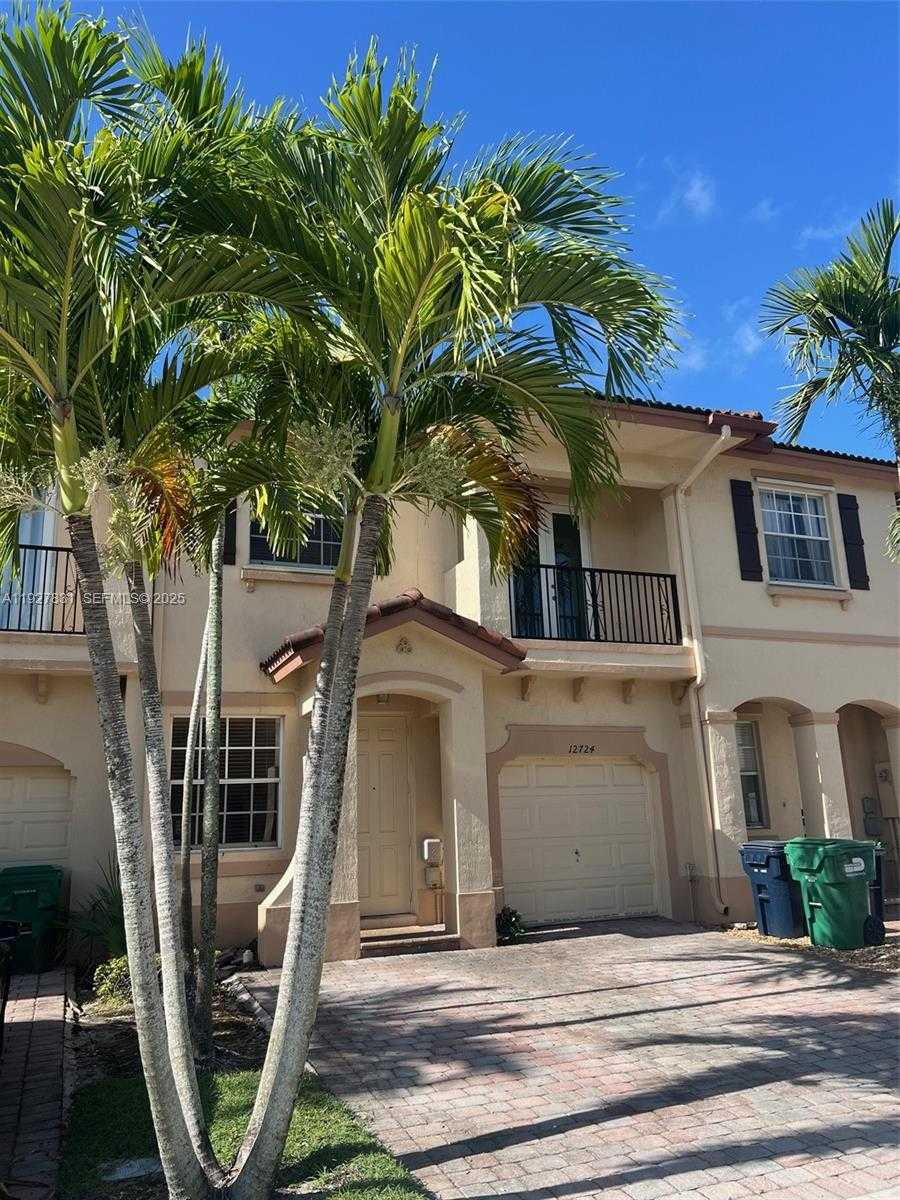Small Image of 12724 SOUTH WEST 133RD ST, Miami Number 1