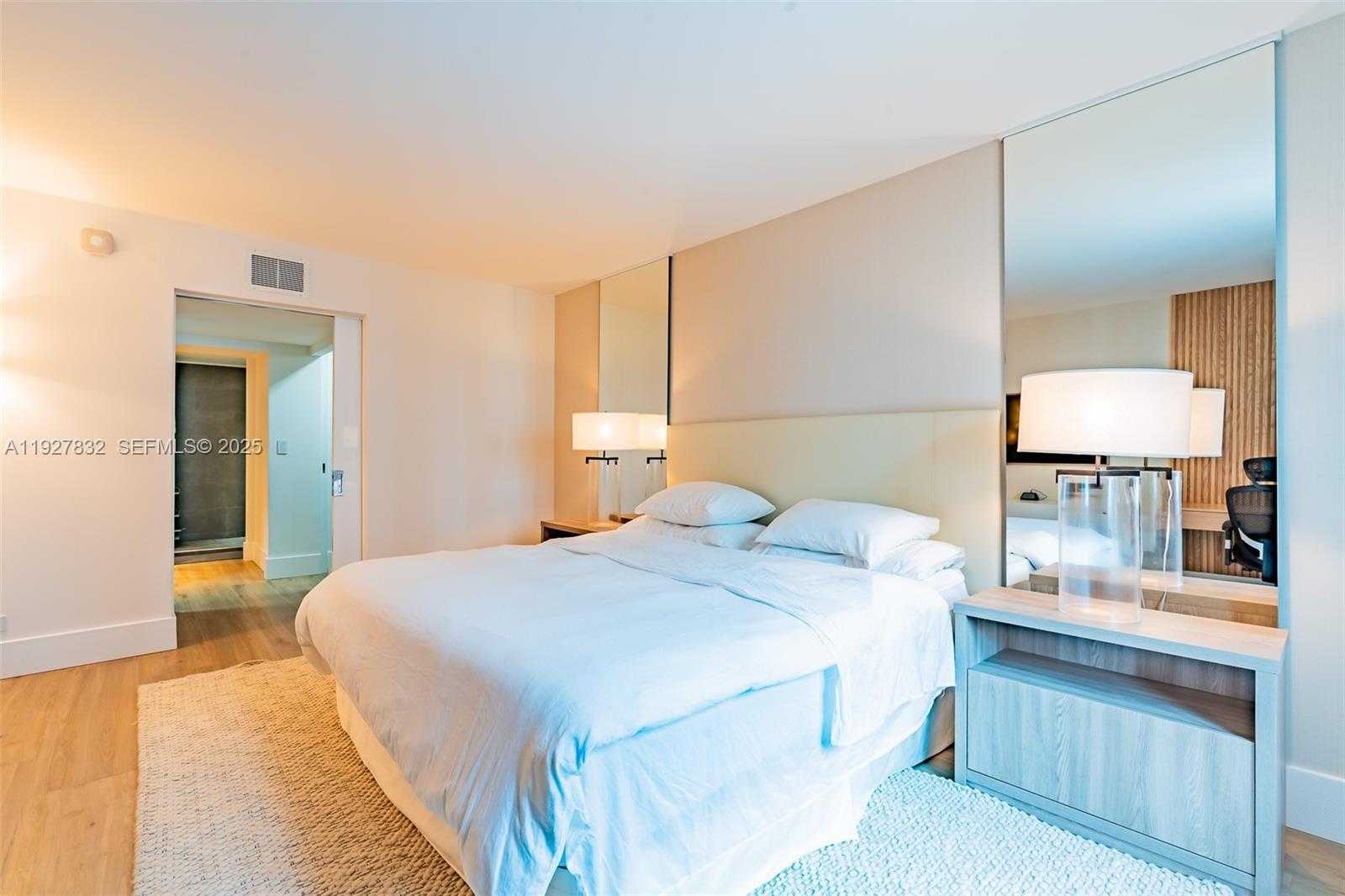 Small Image of 2301 COLLINS AVE #719, Miami Beach Number 8