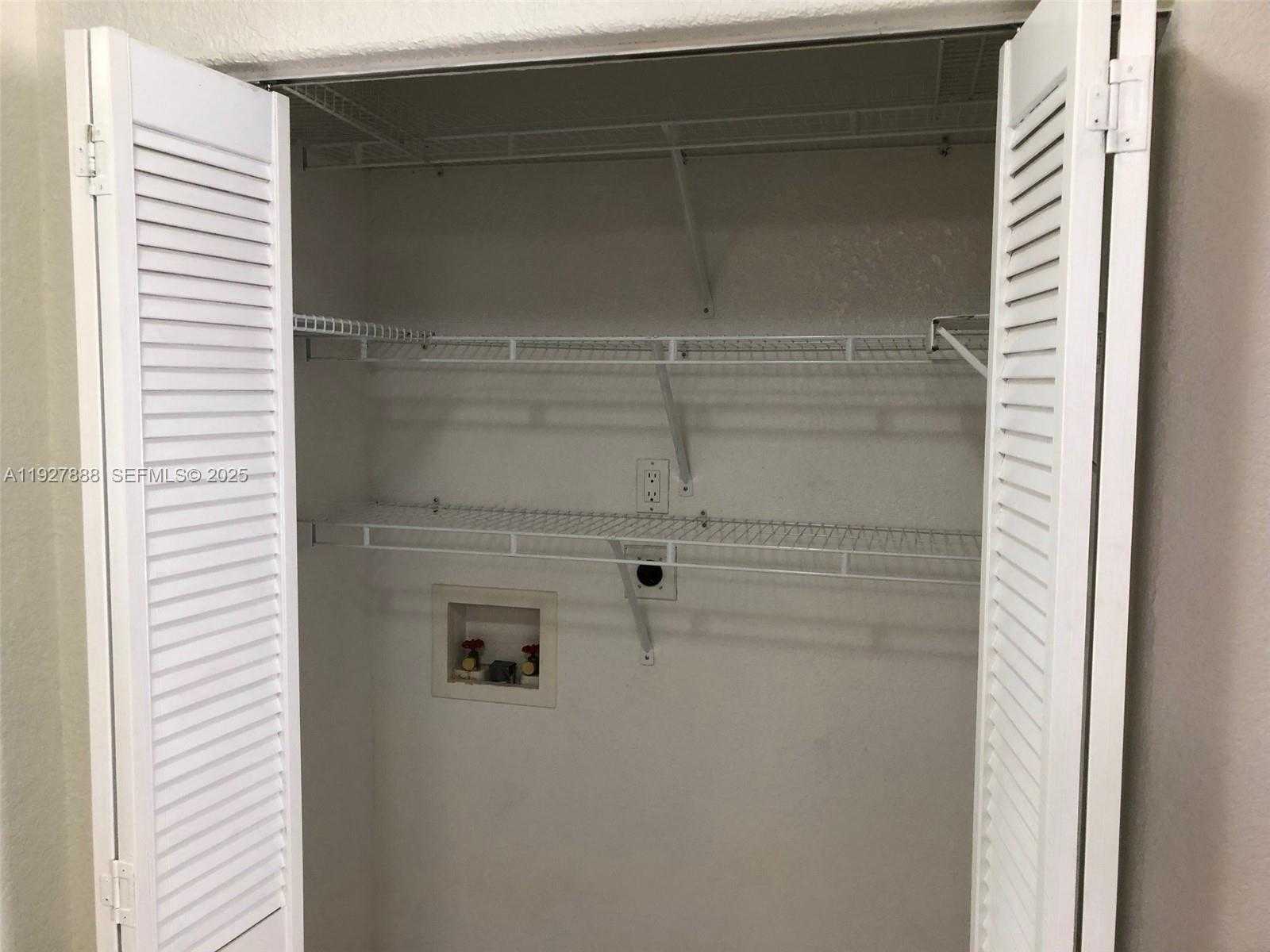 Small Image of 10744 NORTH KENDALL DR #M-16, Miami Number 11