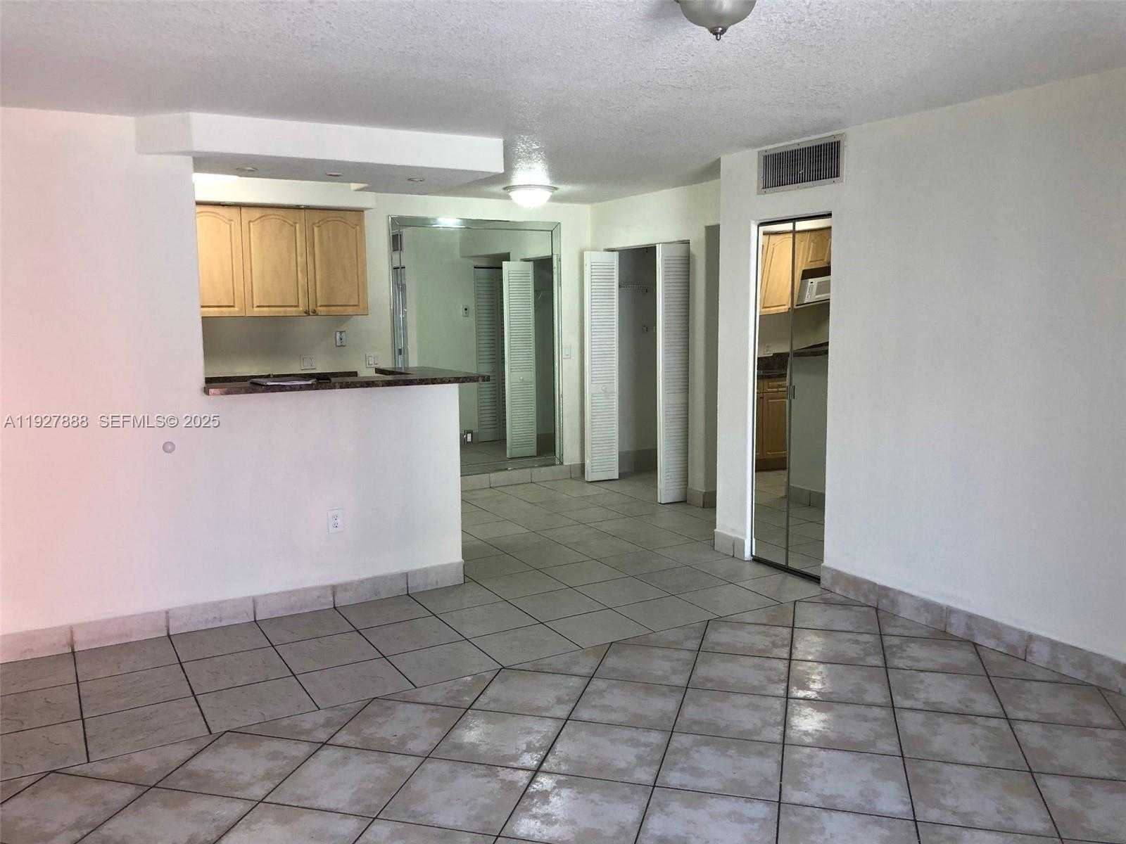 Small Image of 10744 NORTH KENDALL DR #M-16, Miami Number 5
