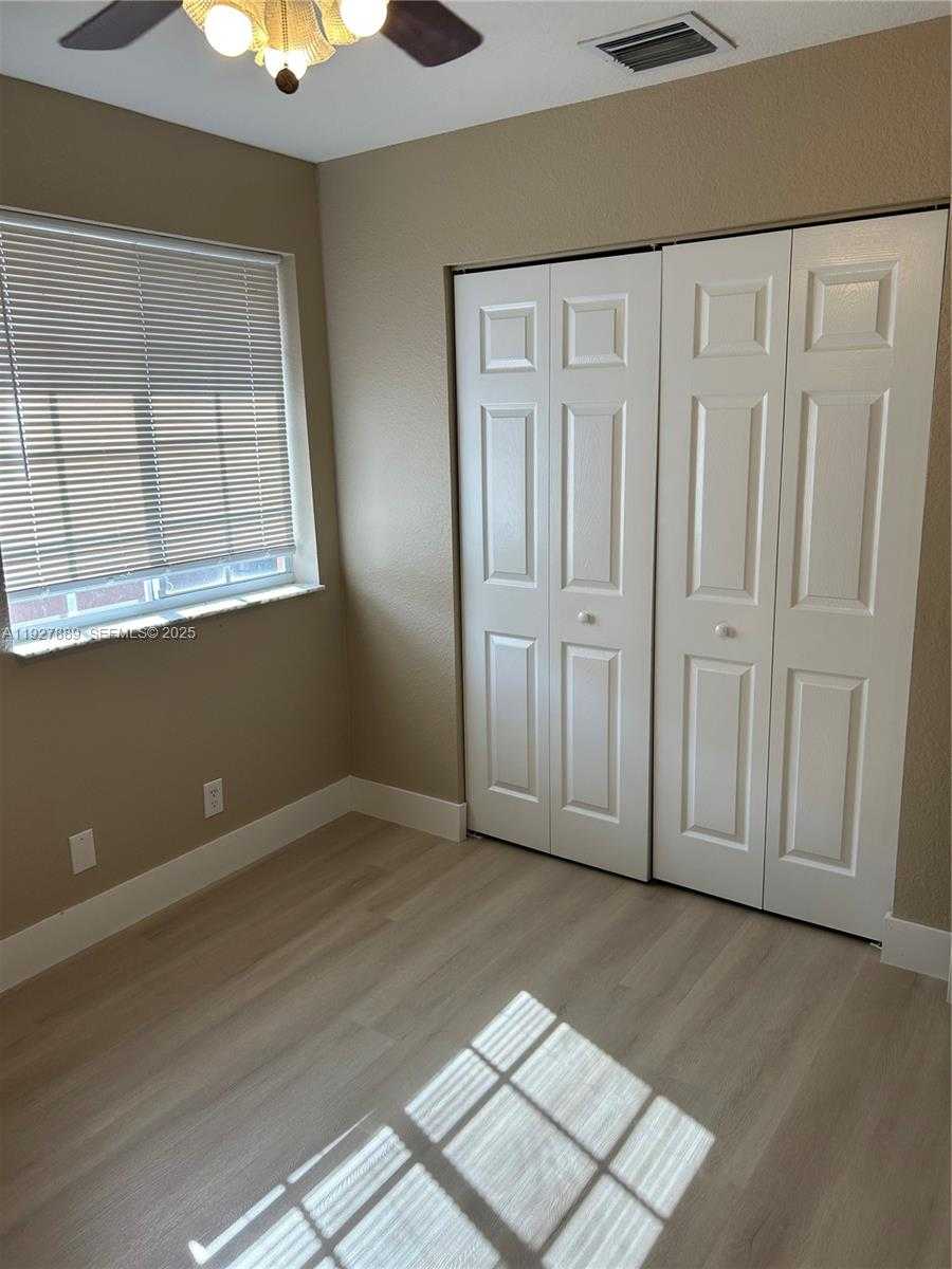 Small Image of 3940 NORTH WEST 92ND AVE #3940, Sunrise Number 15