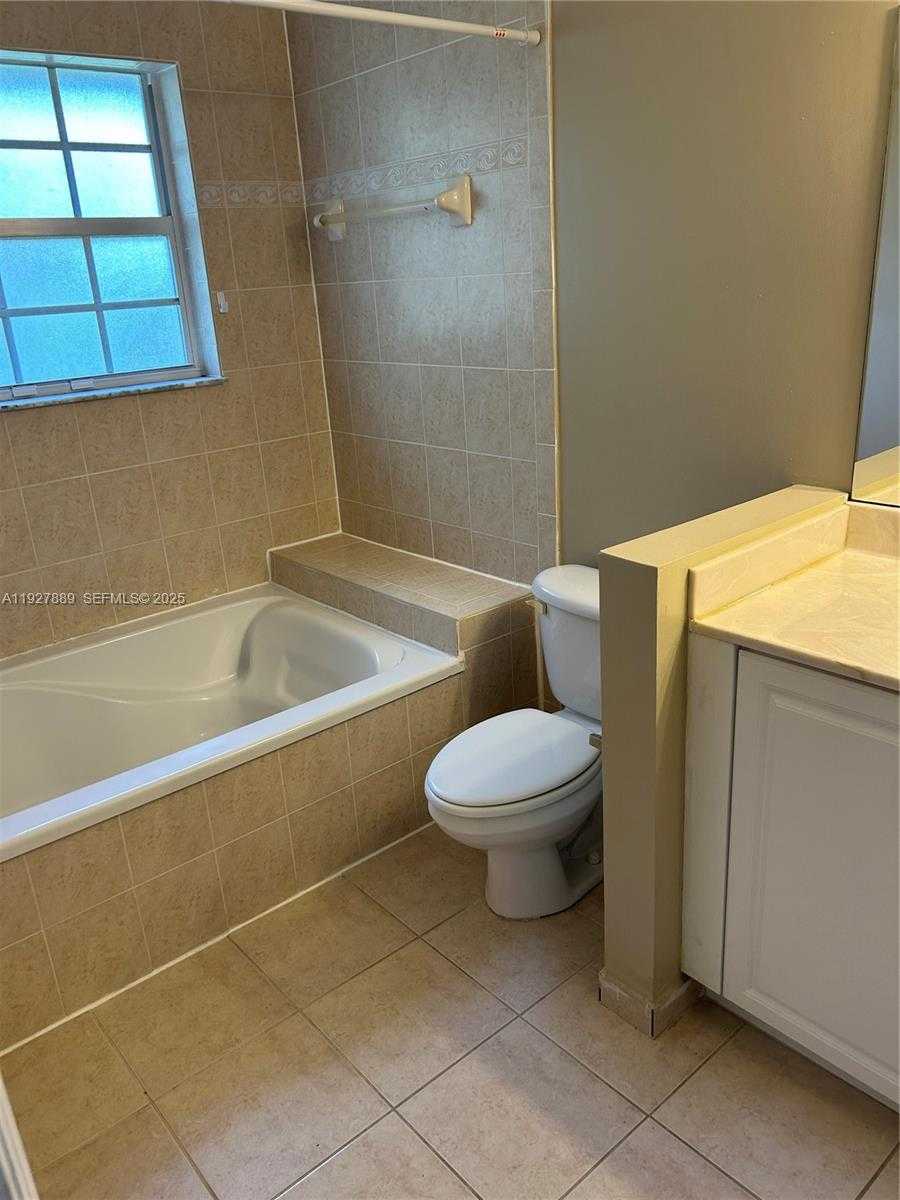 Small Image of 3940 NORTH WEST 92ND AVE #3940, Sunrise Number 20