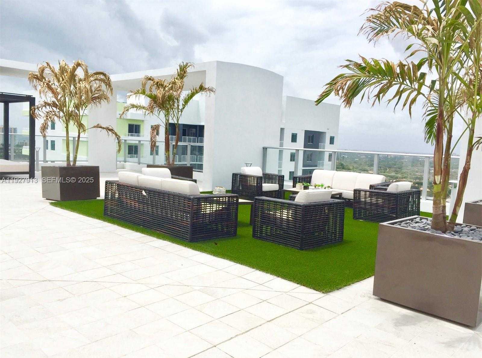 Small Image of 1010 SOUTH WEST 2ND AVE #810, Miami Number 17