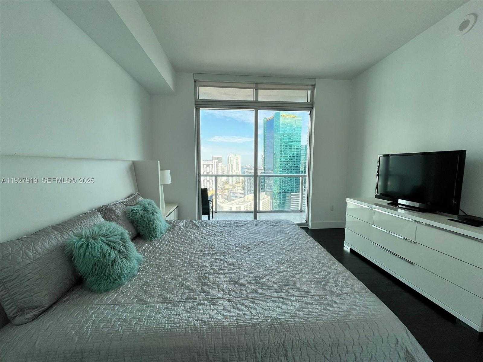 Small Image of 55 SOUTH EAST 6TH ST #4103, Miami Number 4