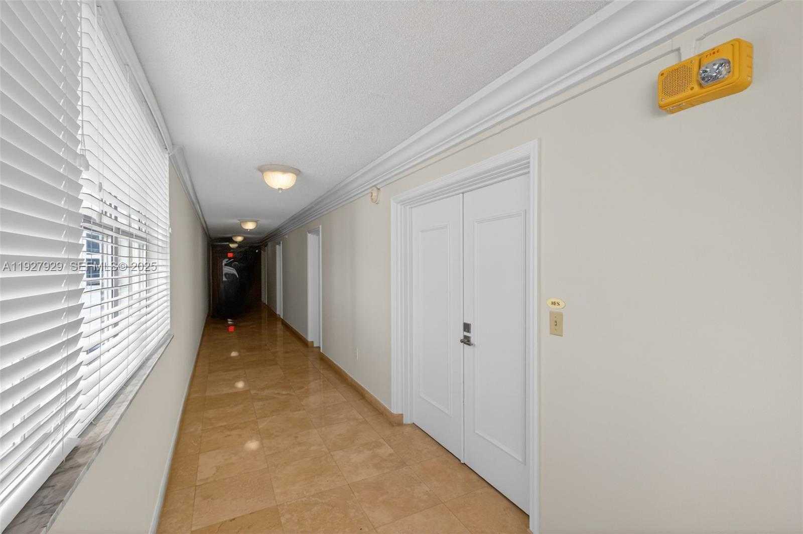 Small Image of 600 GRAPETREE DR #8FS, Key Biscayne Number 41