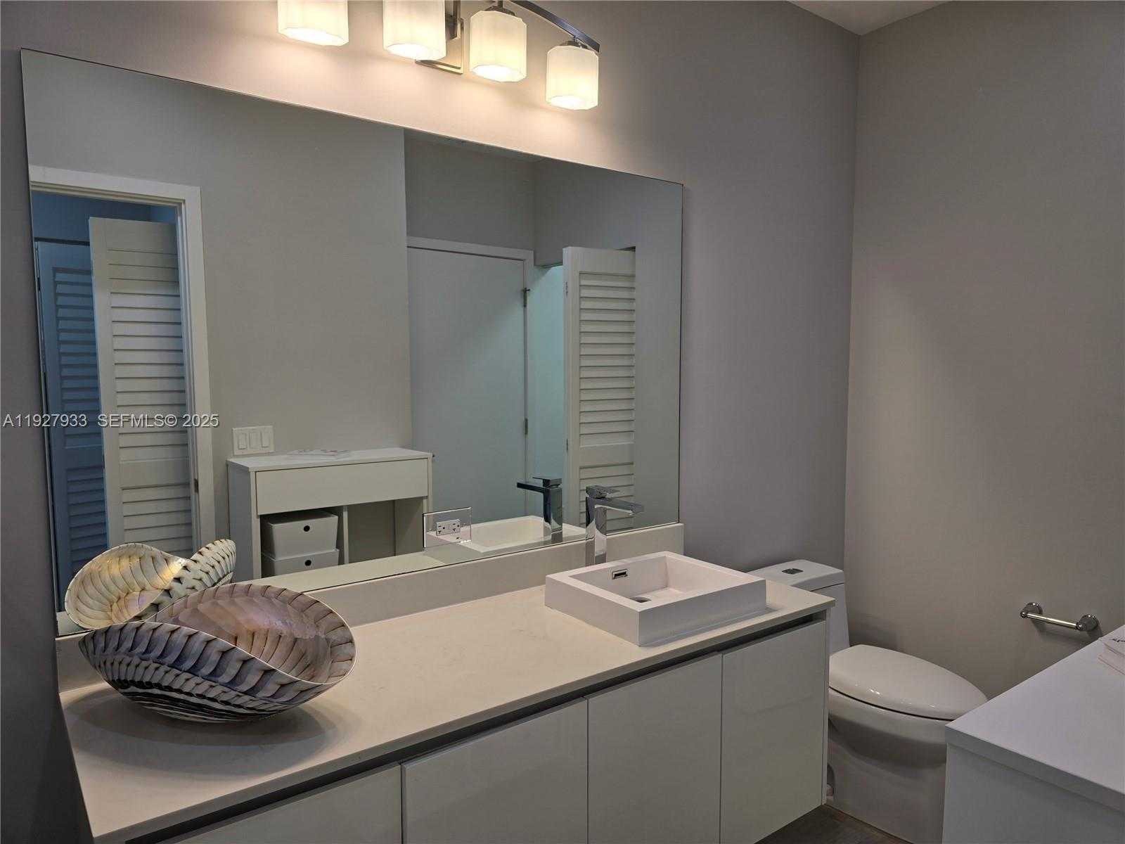 Small Image of 1600 SOUTH WEST 1ST AVE #809, Miami Number 8