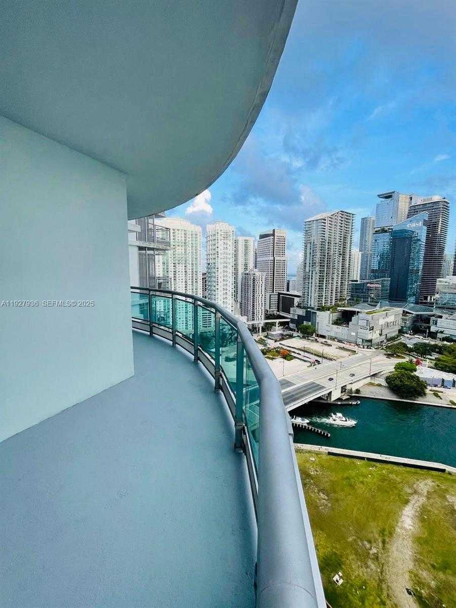 Small Image of 350 SOUTH MIAMI AVE #2814, Miami Number 19