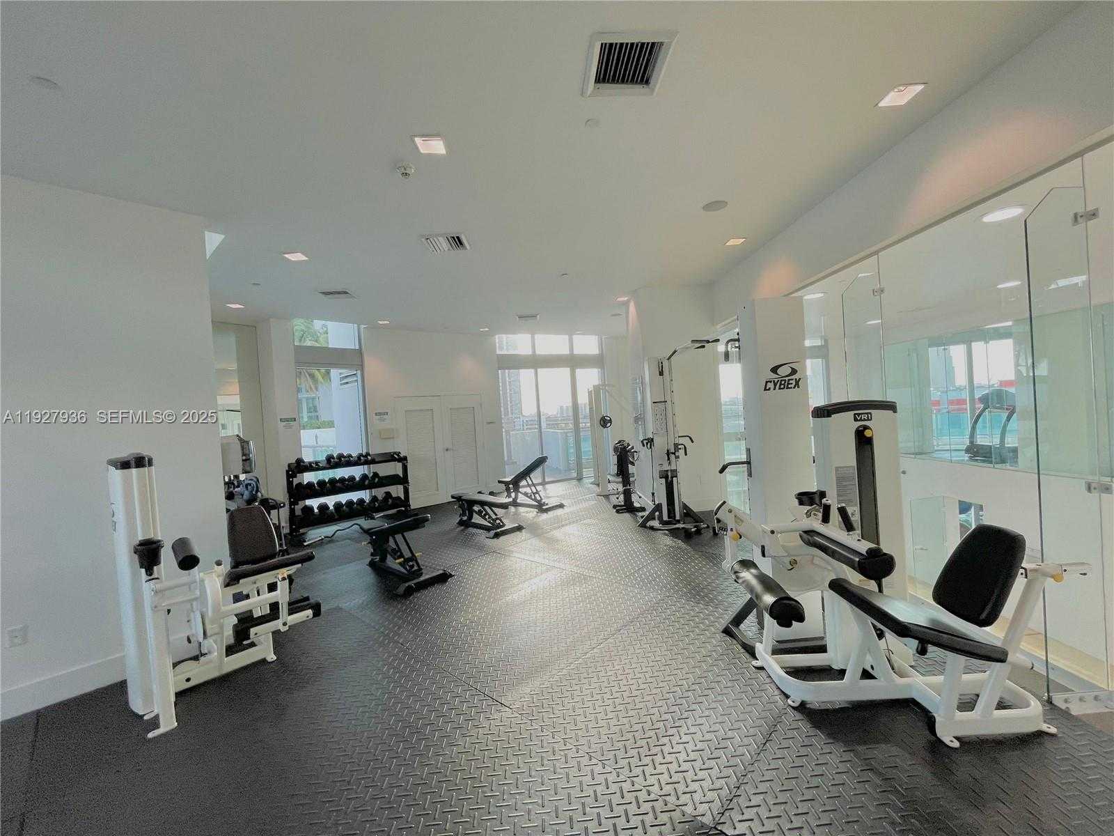 Small Image of 350 SOUTH MIAMI AVE #2814, Miami Number 22