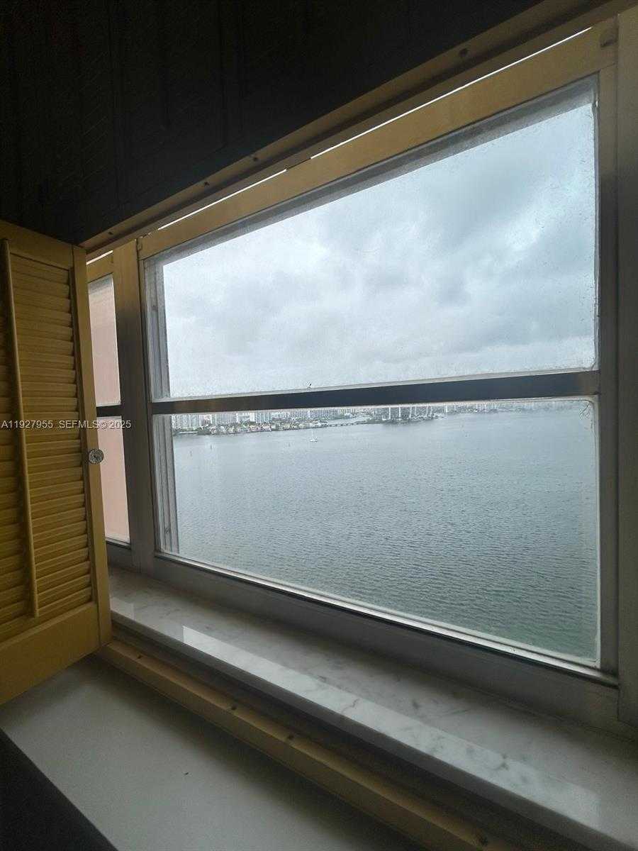 Small Image of 251 174TH ST #1820, Sunny Isles Beach Number 11