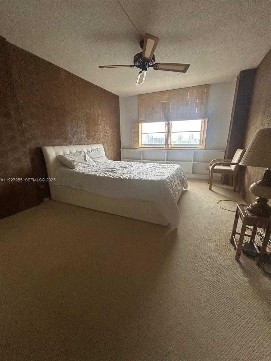 Small Image of 251 174TH ST #1820, Sunny Isles Beach Number 9