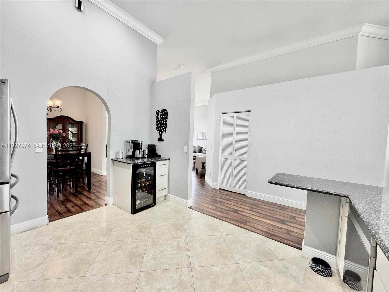 Small Image of 19754 DINNER KEY DR, Boca Raton Number 13