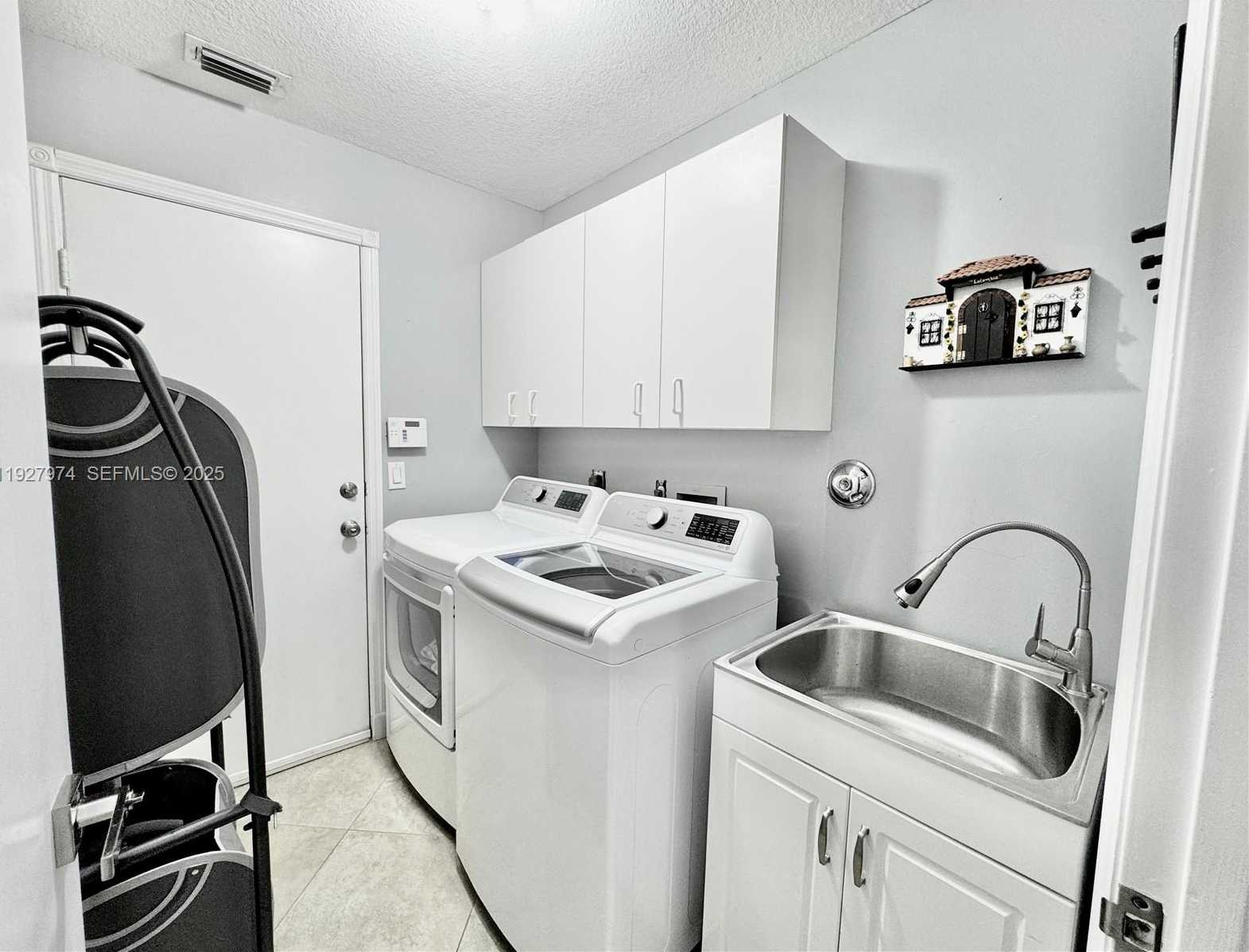 Small Image of 19754 DINNER KEY DR, Boca Raton Number 28