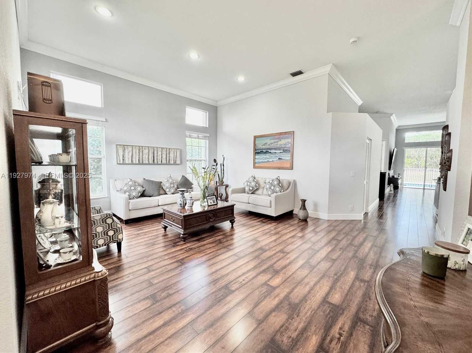 Small Image of 19754 DINNER KEY DR, Boca Raton Number 3