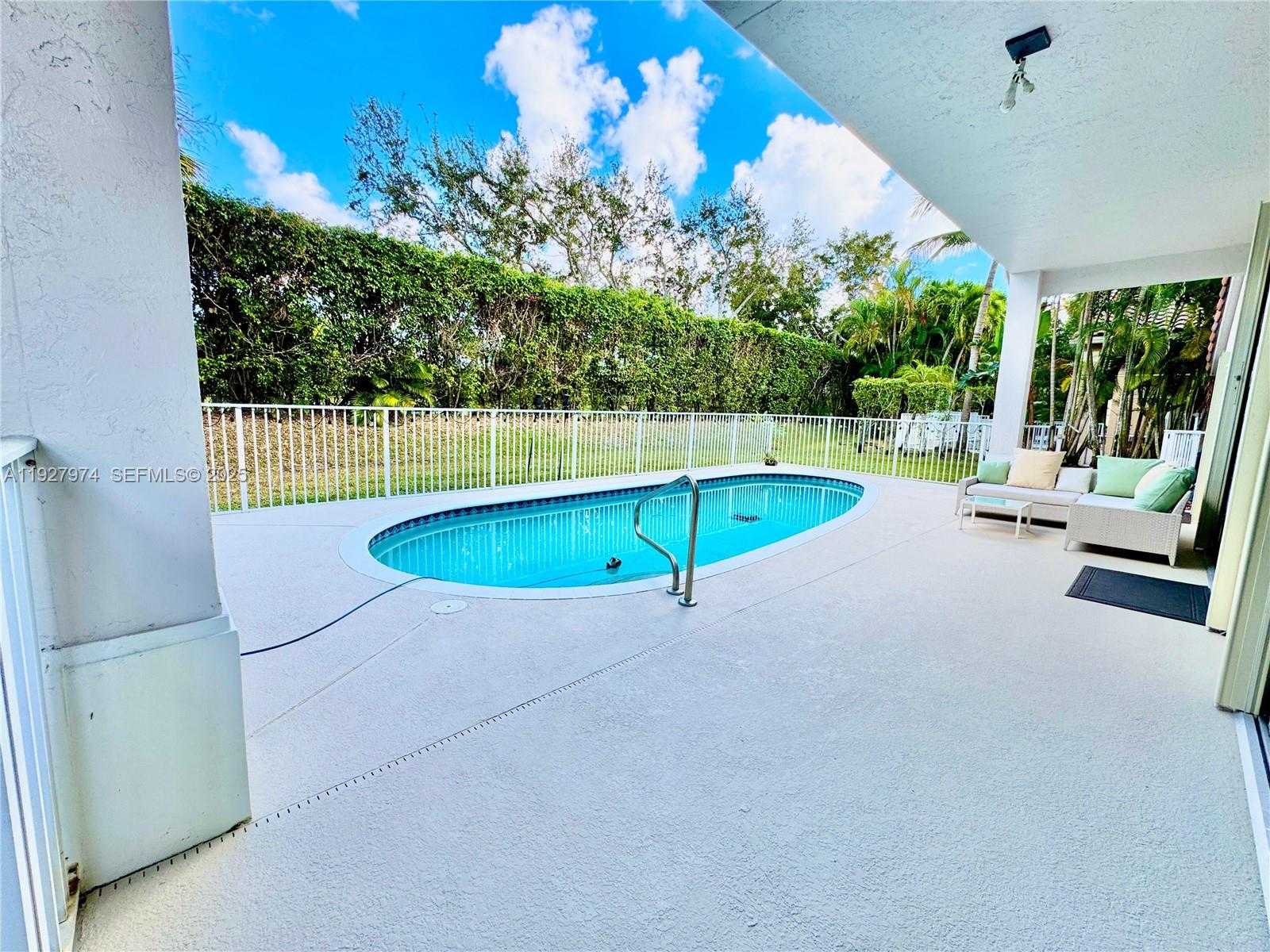 Small Image of 19754 DINNER KEY DR, Boca Raton Number 31