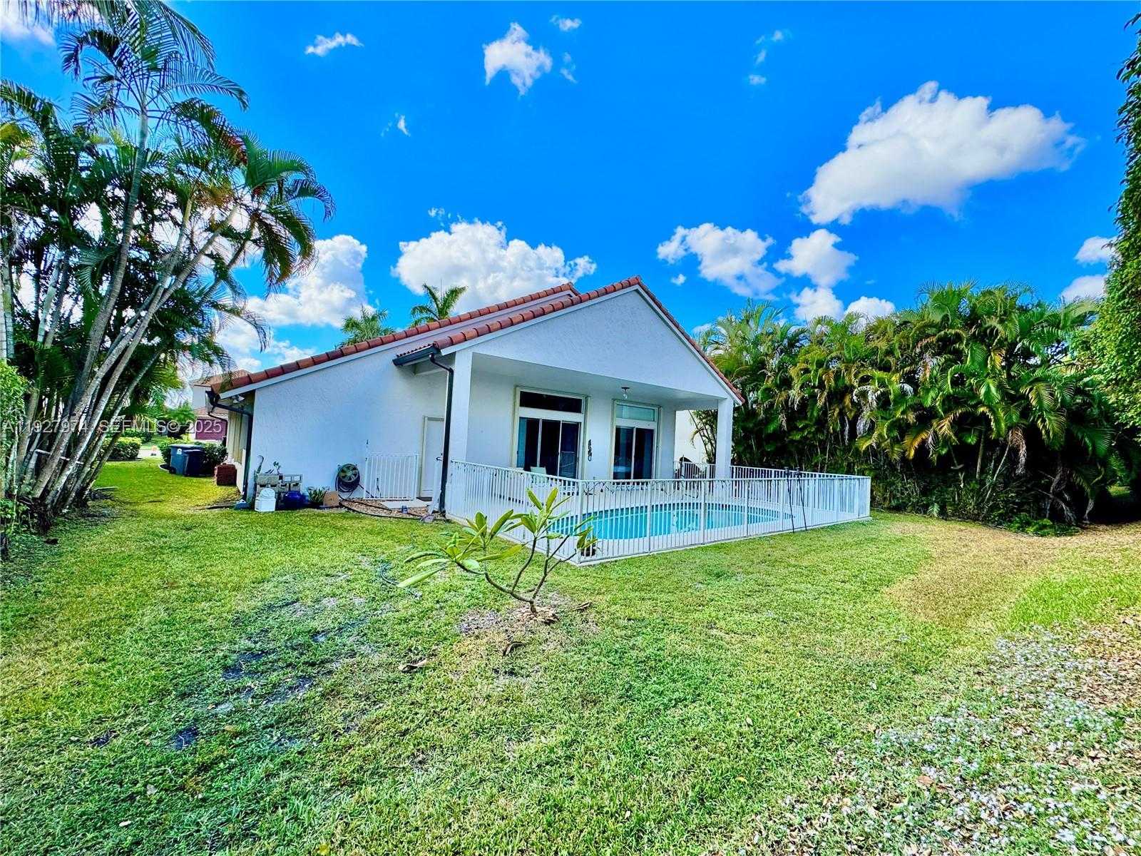 Small Image of 19754 DINNER KEY DR, Boca Raton Number 32