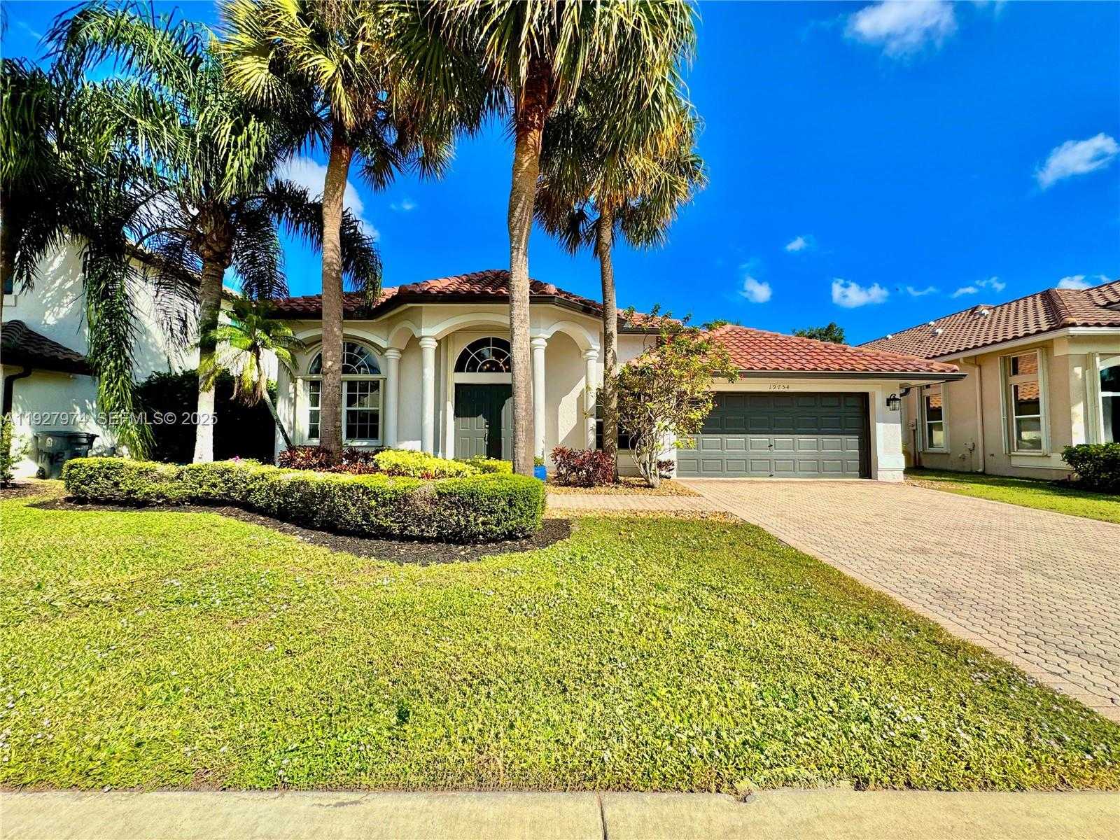 Small Image of 19754 DINNER KEY DR, Boca Raton Number 37