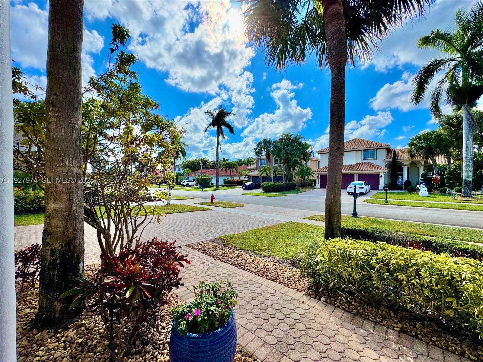 Small Image of 19754 DINNER KEY DR, Boca Raton Number 39